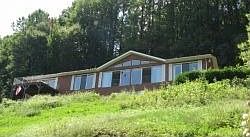 1st image of 403 Country Club Dr