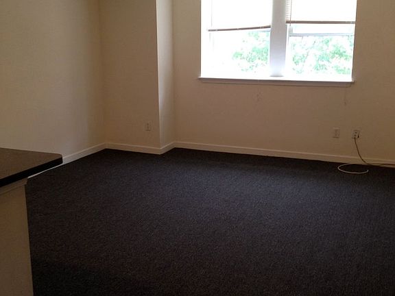 4th image of 241 S 47th St APT 302