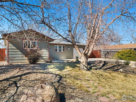 3rd image of 5839 Venus Ave