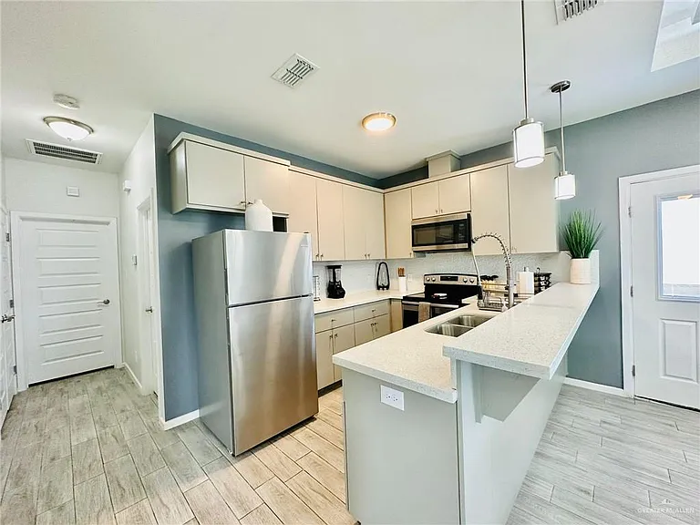 4701 Mulberry Ave #3 — Photo 5