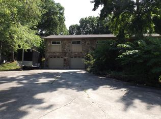 952 McBrayer Ln, Maryville, TN 37801