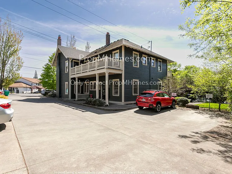 Charming Two Bedroom, One Bath in Mt Tabor! — Photo 18