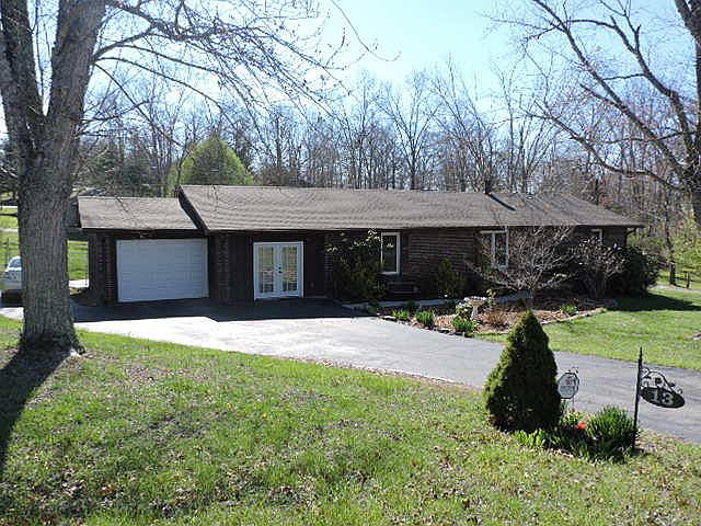 1st image of 13 Laurel Ln