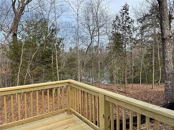 2nd image of 211 Walkerton Mill Dr E