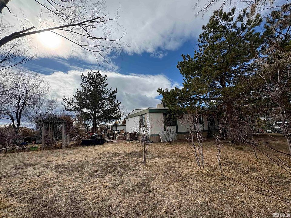 2nd image of 530 Carnes Dr