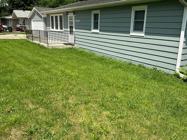 24030 W Zauratsky Rd — Photo 12