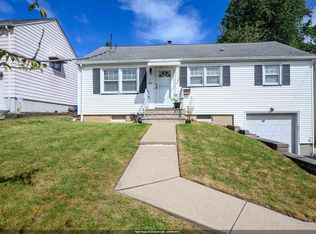 180 Mountainview Ave, Nutley, NJ 07110