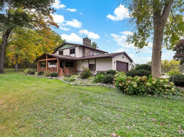 5696 170th St N, Hugo, MN 55038