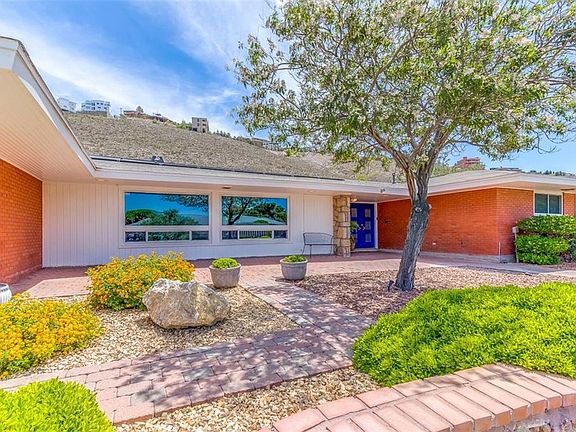 4th image of 3956 Las Vegas Dr
