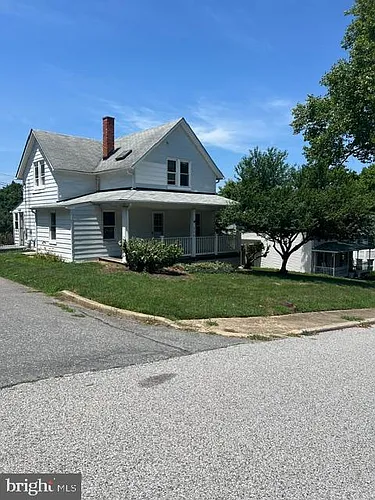 306 Dorsey Ave Photo 1