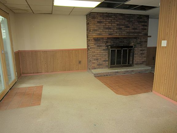 5th image of 308 Knollcrest Ave