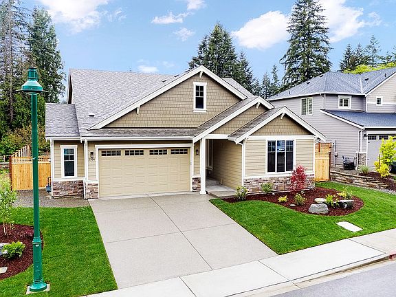 4th image of 3616 Fox Ct NW