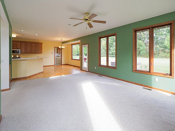 5th image of 5756 Woodbrook St