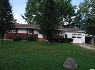 1661 Yards Rd, Salem, IL 62881