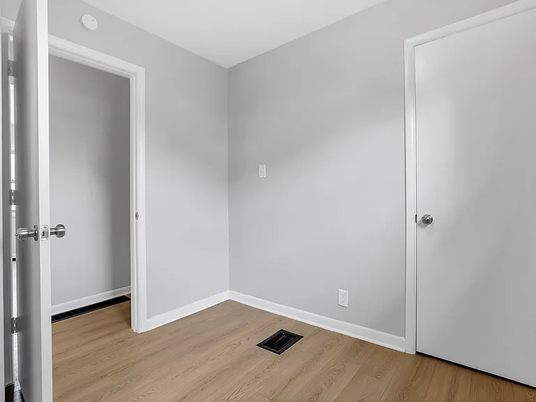 307 S Wheatland Ave — Photo 15