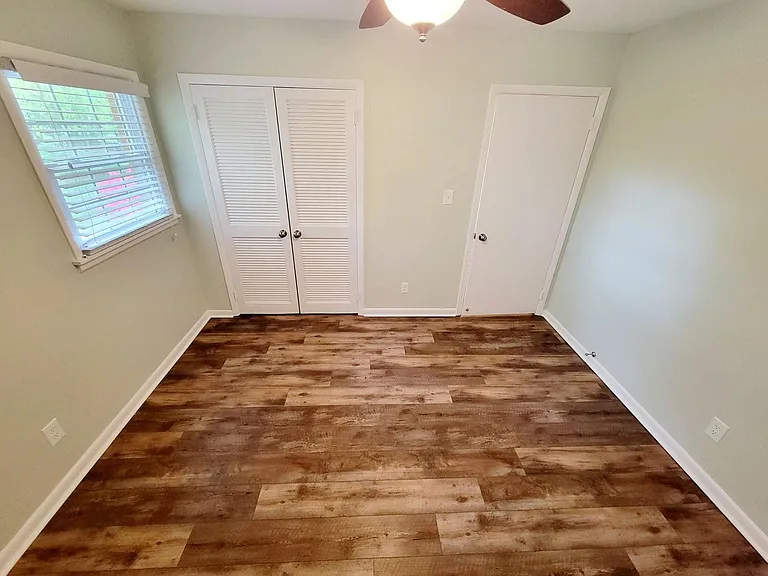 2404 Blanche Dr — Photo 9