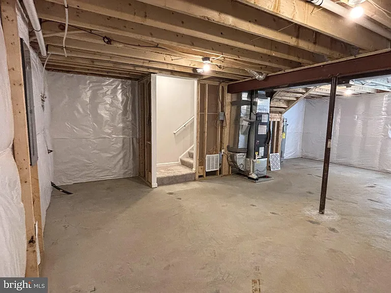 57 Sebago Pl — Photo 15