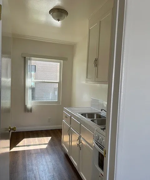 9911 Belmont St #A9 — Photo 1