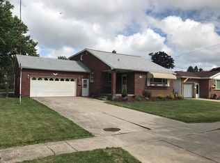 56 Parkside Dr, Buffalo, NY 14224