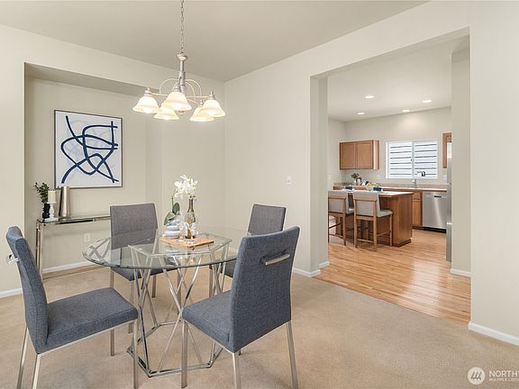 4th image of 16121 167th Avenue SE