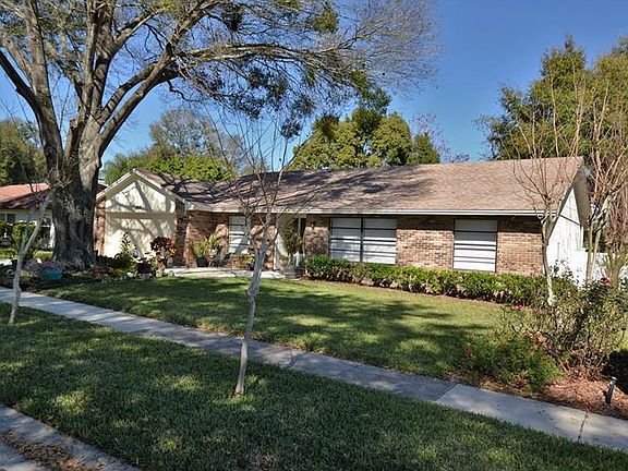 2nd image of 8901 Hillsdale Dr
