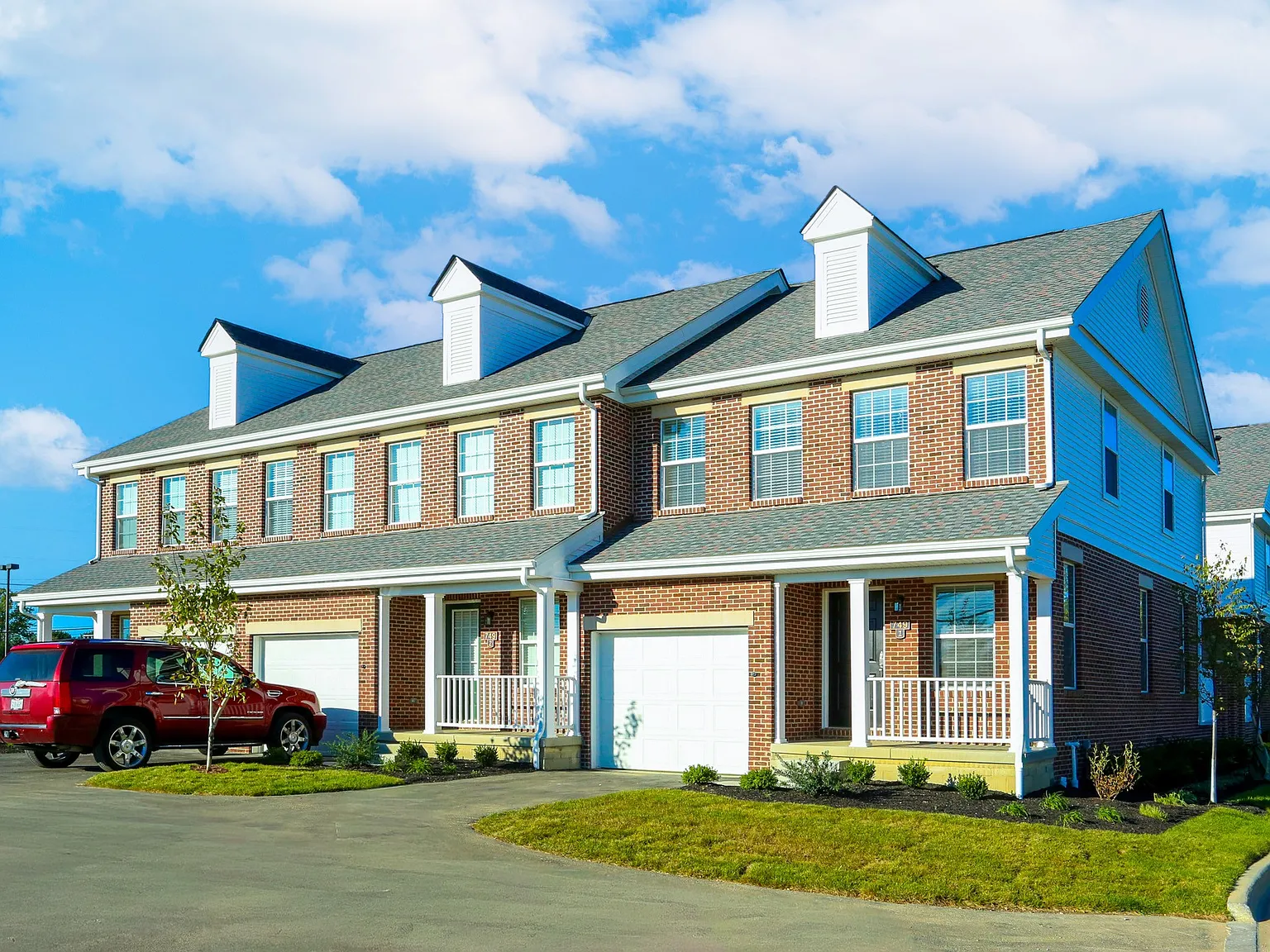 Enclave Village — Photo 1