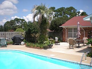 1st image of 4655 Balmoral Dr