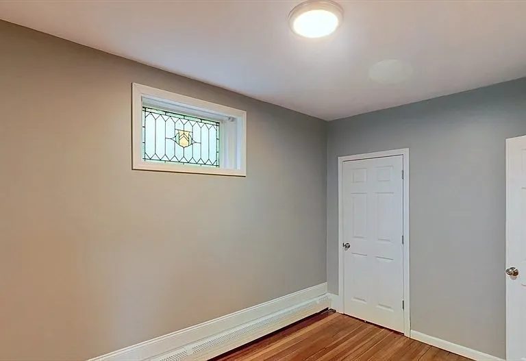 4A Weld Ave #1 — Photo 3