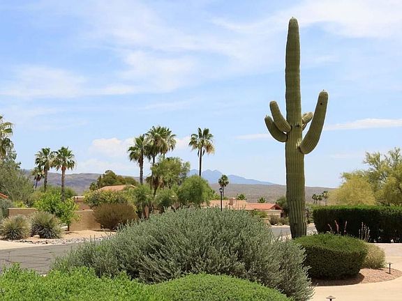 Courtyard View of Four Peaks