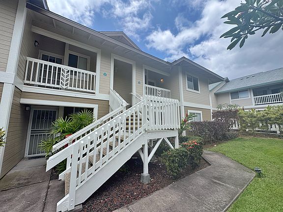 2nd image of 75-6081 Alii Dr APT F204