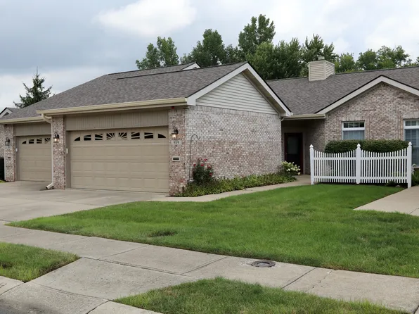 989 Kirkpatrick Pl, Greenfield, IN 46140