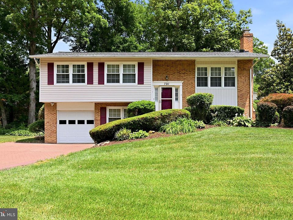 1st image of 7211 Ashview Dr