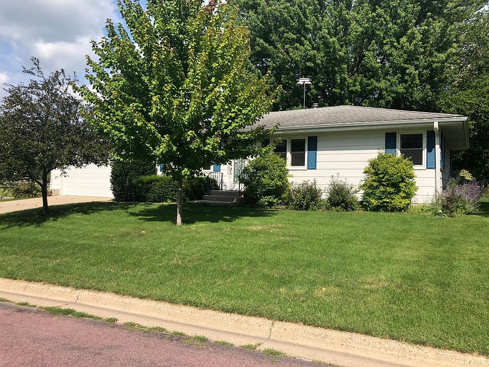1220 3rd St NW, Waseca, MN 56093 Zillow