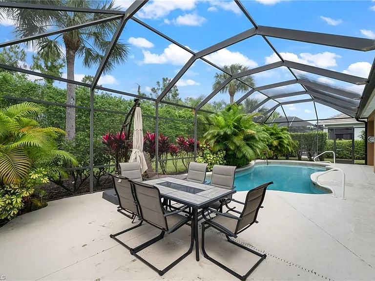 8888 Mustang Island Cir — Photo 14