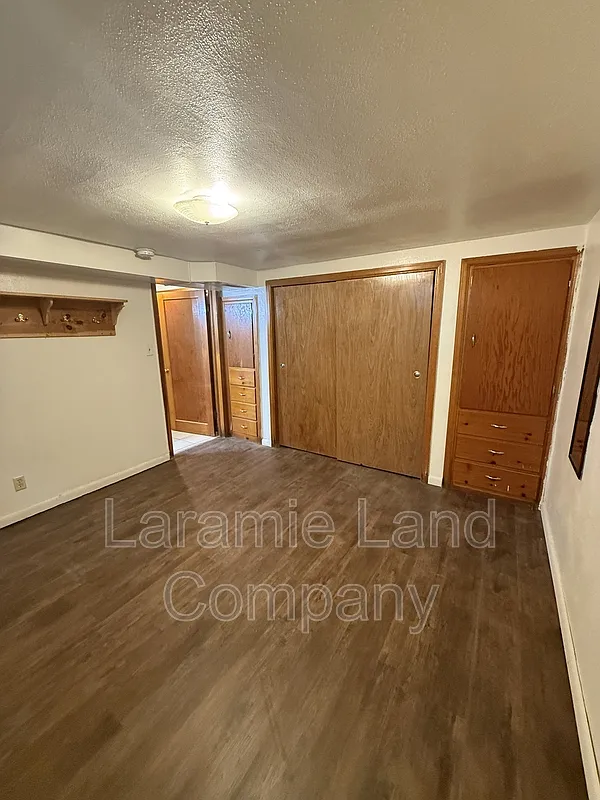 1 bed, 1.0 bath, $950 — Photo 4