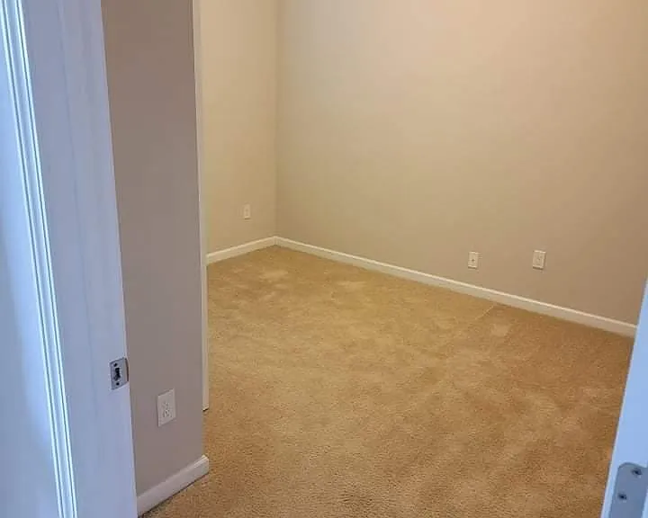 409 Southwood Way — Photo 13