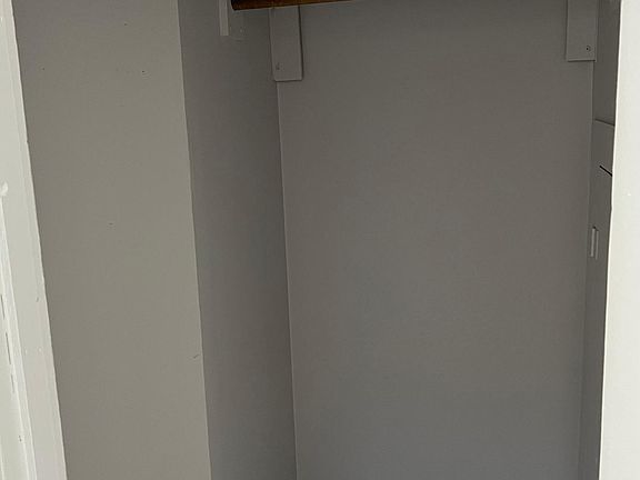 5th image of 77 East Ave APT C