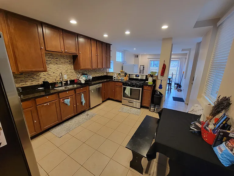 236 Dolphin Ln — Photo 9