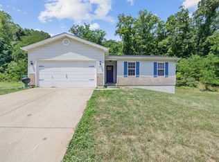 1747 Cherry Blossom Ct, Pevely, MO 63070