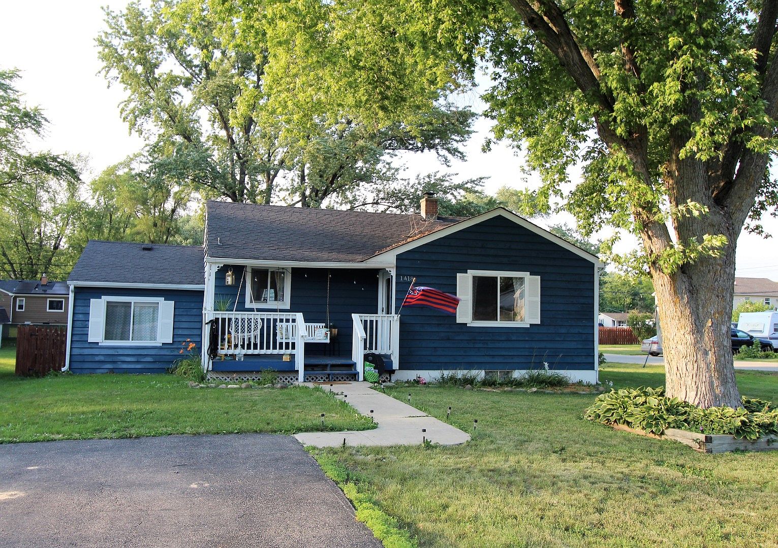 1418 Channel Beach Ave, Johnsburg, IL 60051 Zillow