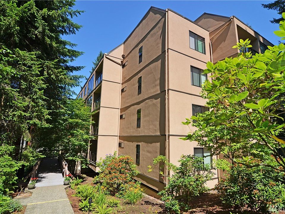 1st image of 15512 Country Club Dr SE #B-34