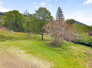 LOT Off Vine St, White Salmon, WA 98672