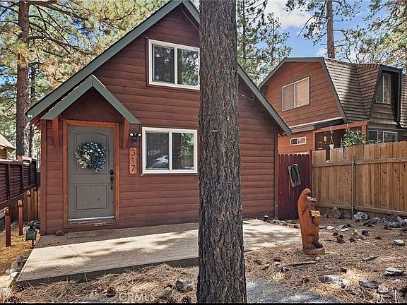2nd image of 317 Moreno Ln