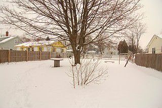 2nd image of 2811 Eshcol Ave