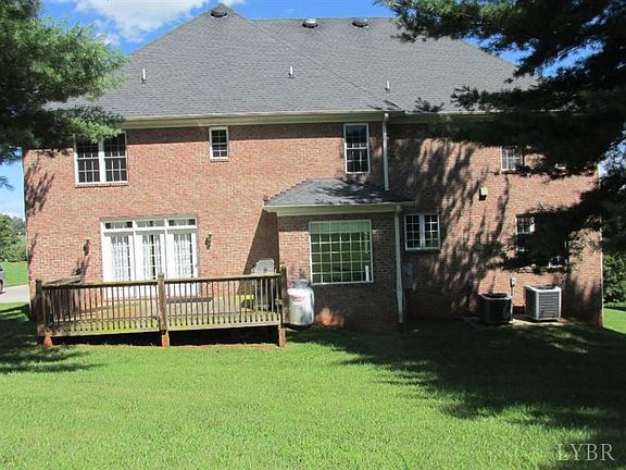 2nd image of 1130 Cedarberry Ln