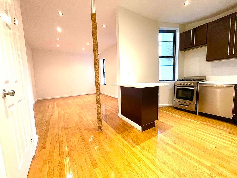 1st image of 286 Eastern Pkwy APT 2C