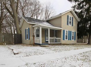 240 5th Ave, Three Rivers, MI 49093