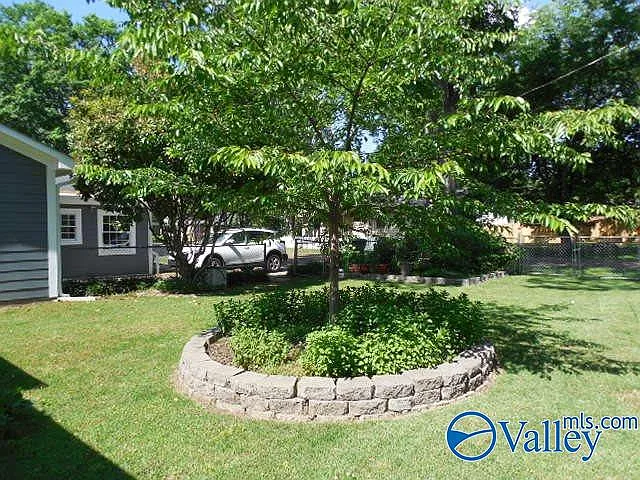 1222 Clinton Ave SE — Photo 18
