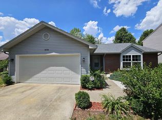 1550 W Edinburgh Bnd, Bloomington, IN