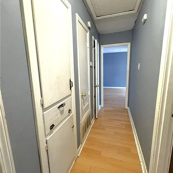 654 Ynestra Dr — Photo 12